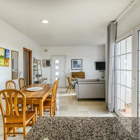 Appartement Art- Revilla Tacke B *
